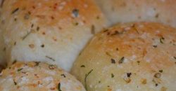 Mexican flavoured Garlic Bread